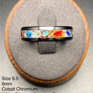 Size 8.5 Cobalt Chromium Opal Inlay That Glows White!